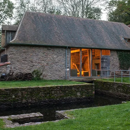 Holiday home Piet Hein Eek Homes Chalais (Dordogne)